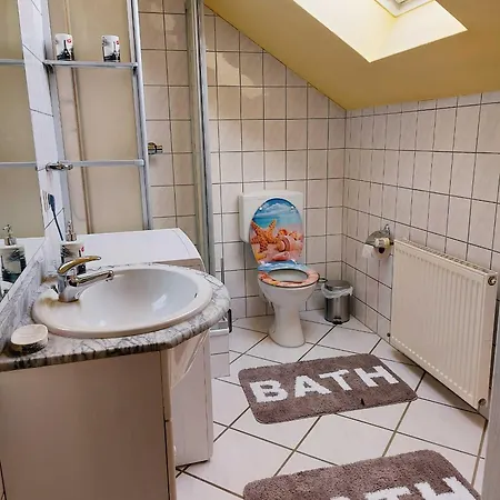 Holiday home Jamshidi *