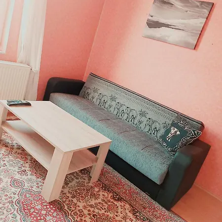 Jamshidi Holiday home *